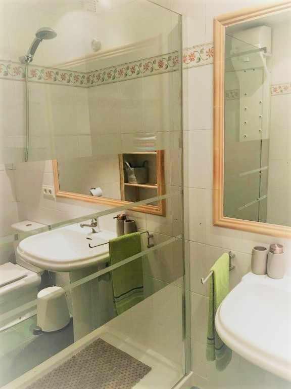 Apartamento Ayla Camino de Santiago Pamplona Exterior foto
