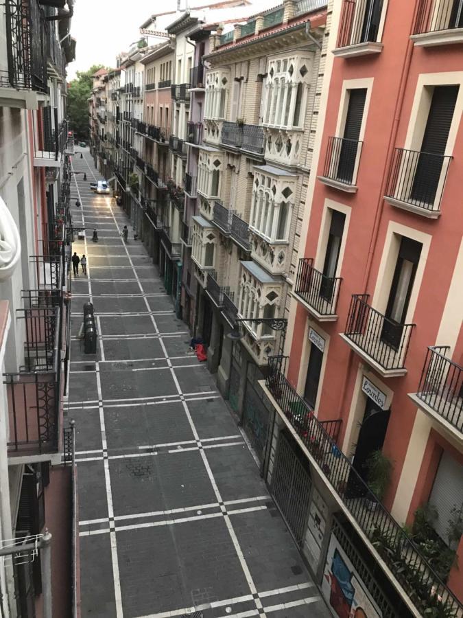 Apartamento Ayla Camino de Santiago Pamplona Exterior foto
